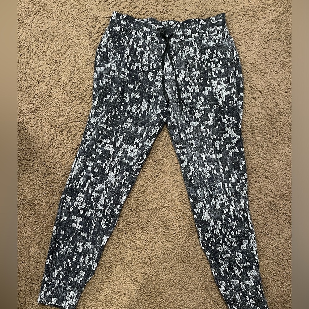 Lululemon Ready to Rulu Jogger - Size 8